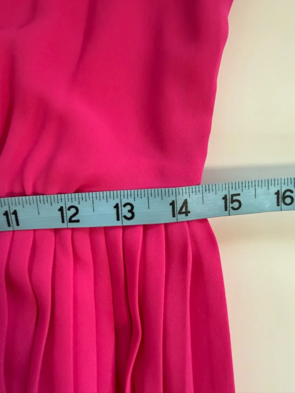 J Crew Tie Front Pleated Dress Pink Long Sleeve Button Front Style AK205 Size 2